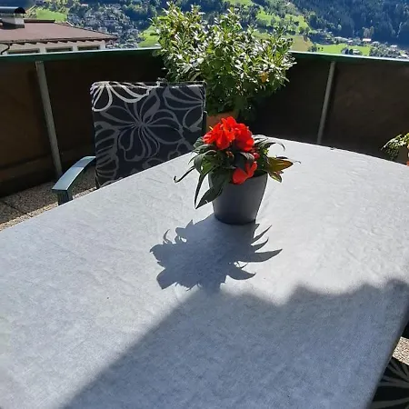 Steinberger Apartment