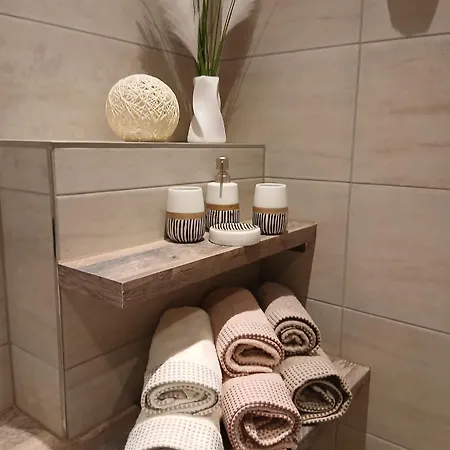 斯坦伯格公寓 * 希帕赫